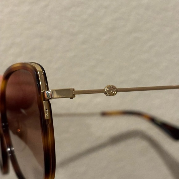 Gucci 56mm cat eye sunglasses - Picture 5 of 6